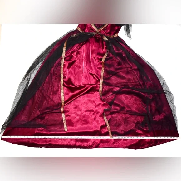 Ladies full length a line renaissance dress magenta satin and lace costume - Picture 7 of 8